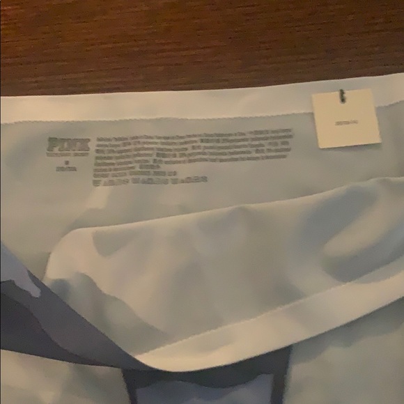 Pink underwear - Picture 2 of 4